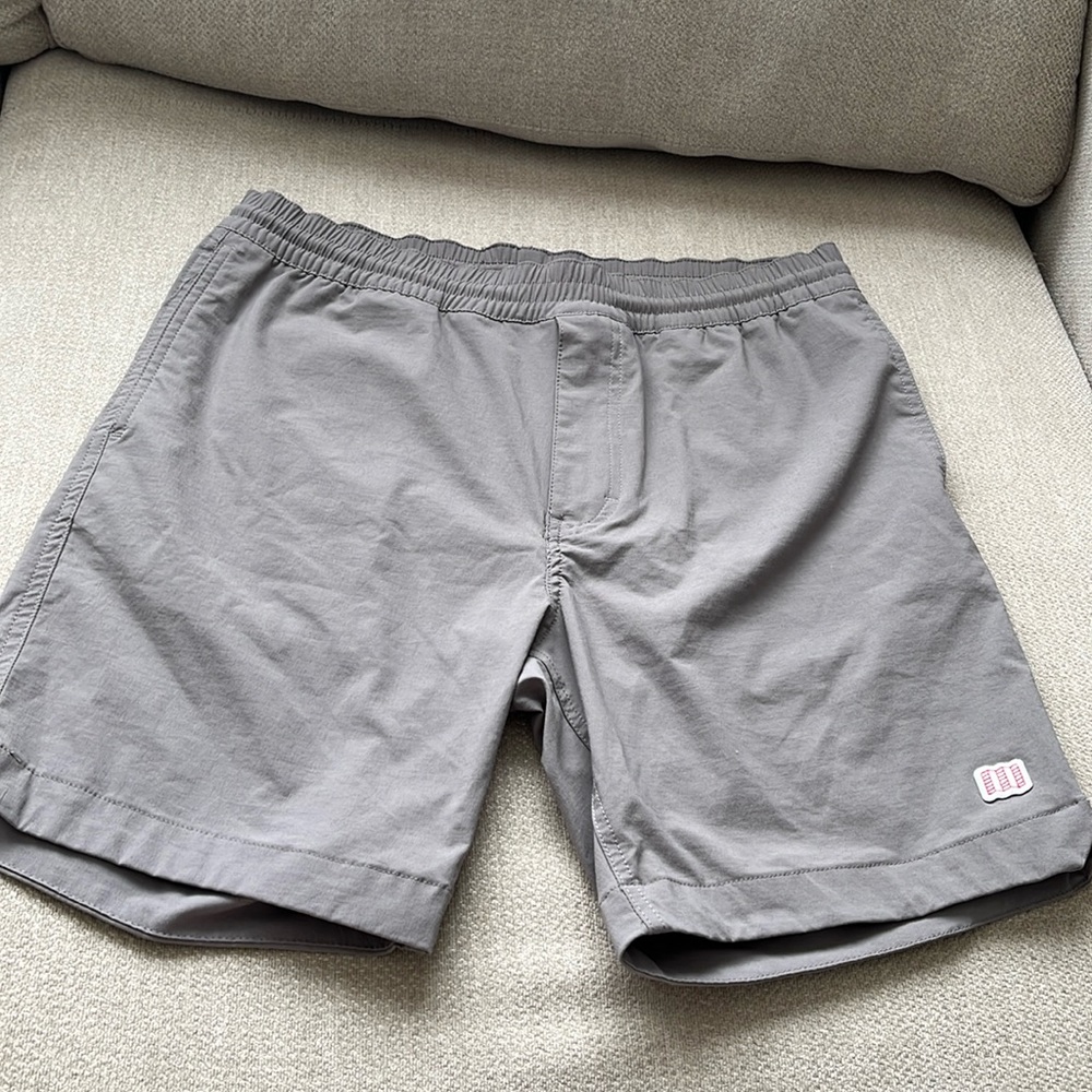 Topo Designs Mens Shorts Grey Nylon Stretch Outdoor Athleisure Size Small